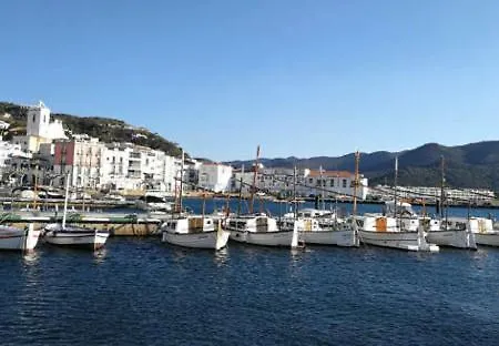 Estudio En * El Port De La Selva